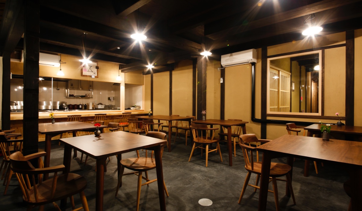 レストラン「GOKAN」